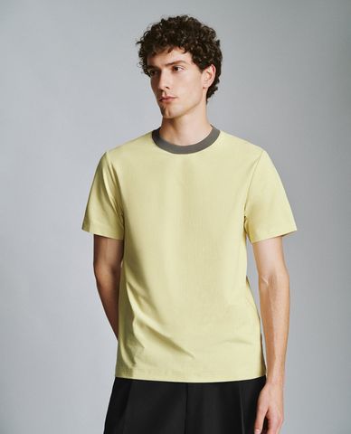  URBAN REVIVO - Áo thun nam cổ tròn tay ngắn Straight 