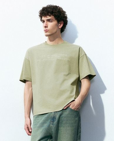  URBAN REVIVO - Áo thun nam cổ tròn tay ngắn Printed Crew 