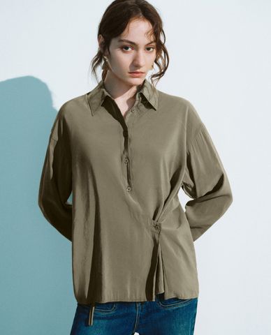  URBAN REVIVO - Áo sơ mi nữ cổ bẻ tay dài Button Up Loose 