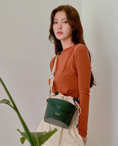  Marhen.J - Túi rút dây nữ Roa 