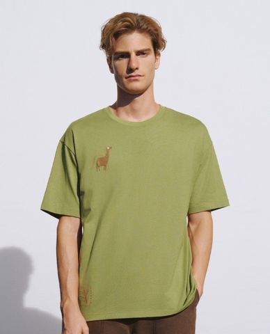  URBAN REVIVO - Áo thun nam cổ tròn tay ngắn Printed Loose 