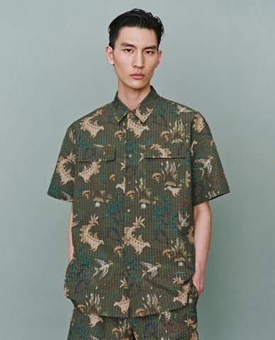  URBAN REVIVO - Áo sơ mi nam tay ngắn thời thượng 