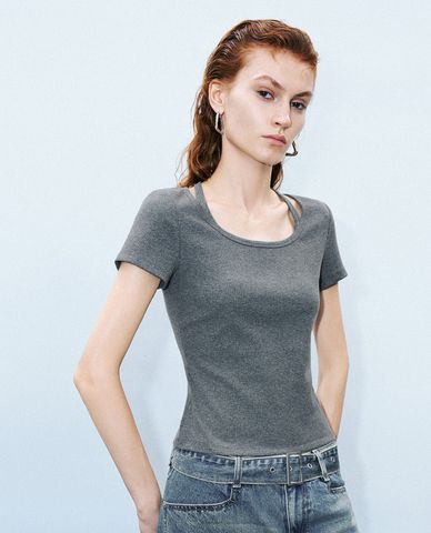  URBAN REVIVO - Áo thun nữ cổ tròn tay ngắn Halter Neck 