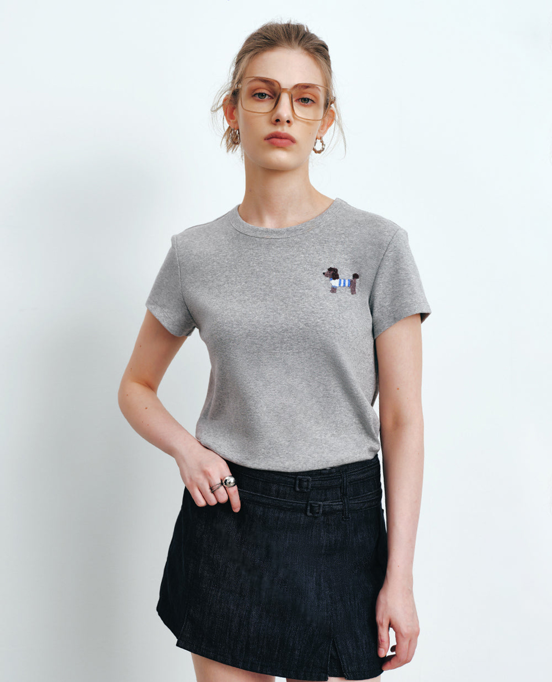 URBAN REVIVO - Áo thun nữ cổ tròn tay ngắn Printed