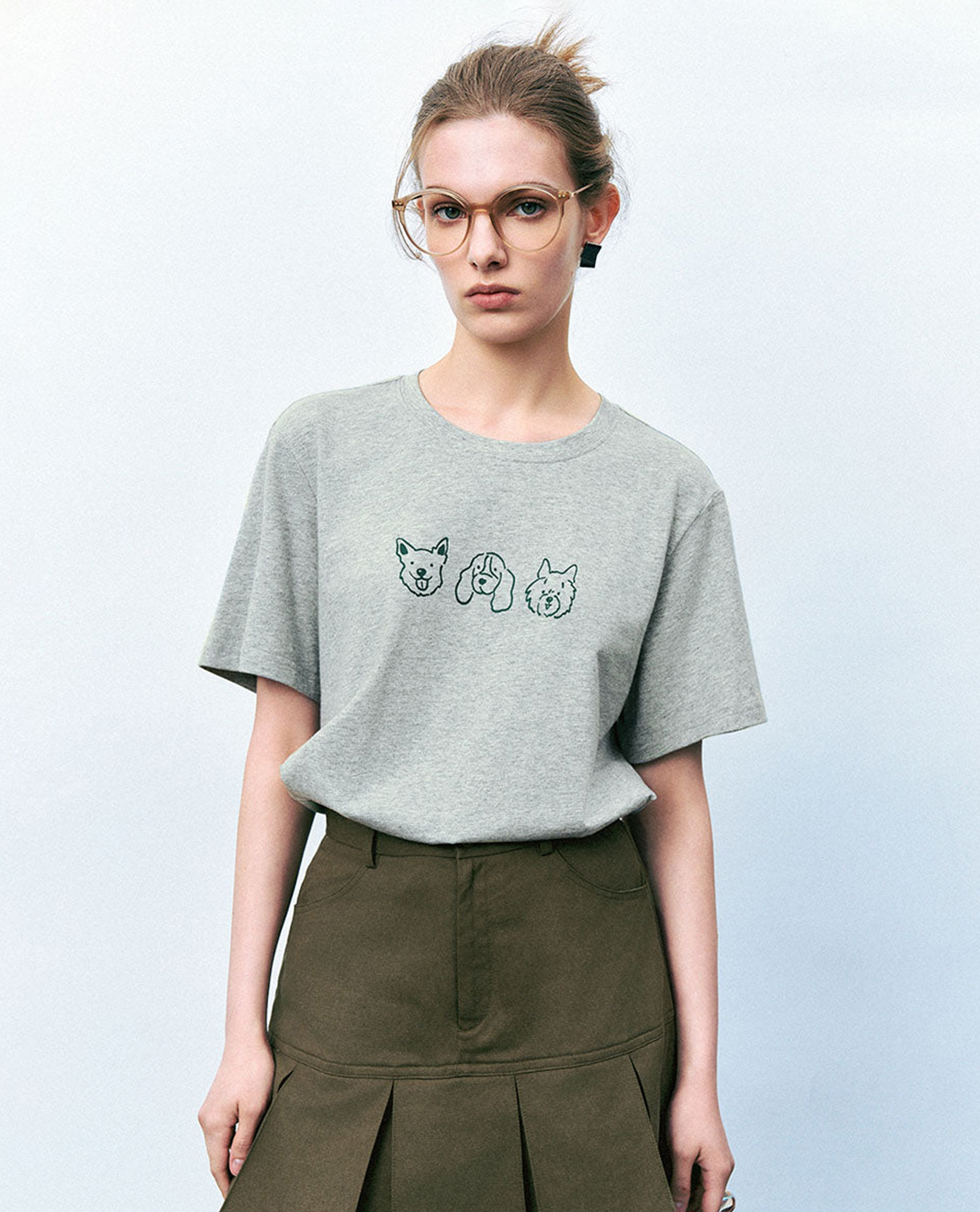 URBAN REVIVO - Áo thun nữ cổ tròn tay ngắn Straight