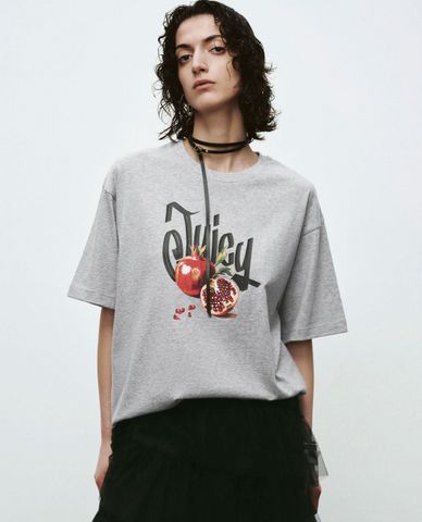  URBAN REVIVO - Áo thun nữ cổ tròn tay ngắn Loose 