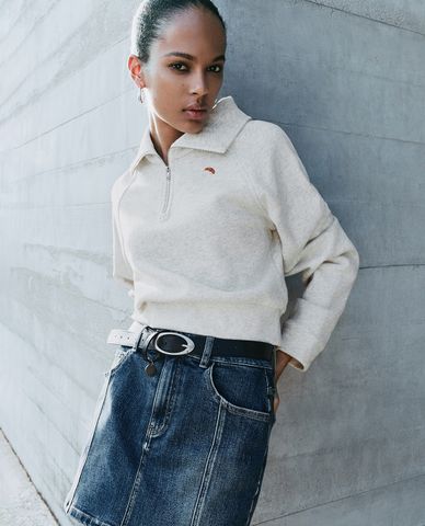  URBAN REVIVO - Áo sweatshirt nữ cổ bẻ tay dài phối khóa zip 