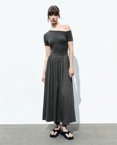  URBAN REVIVO - Đầm trễ vai chữ A phom midi nữ tính 