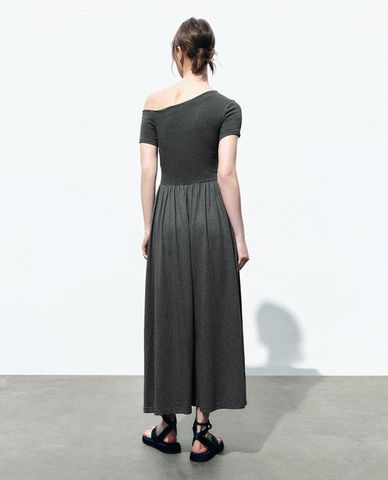  URBAN REVIVO - Đầm trễ vai chữ A phom midi nữ tính 