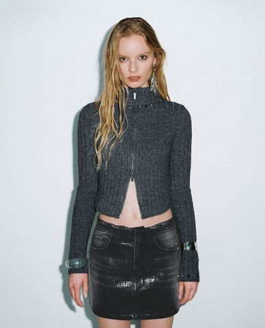  URBAN REVIVO - Áo khoác cardigran nữ phối khóa kéo thời trang 