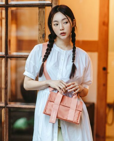  Marhen.J - Túi đeo vai chữ nhật nắp gập Rona 