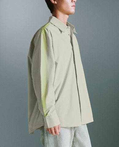  URBAN REVIVO - Áo sơ mi nam cổ bẻ tay dài Loose 