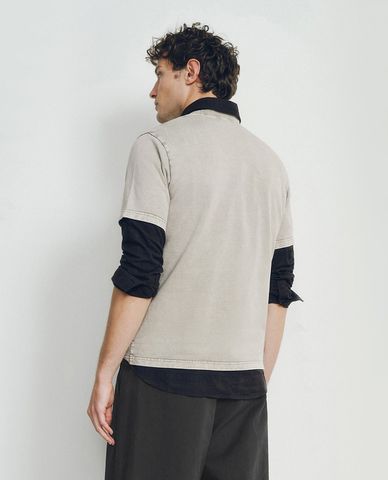  URBAN REVIVO - Áo thun nam cổ tròn hiện đại 