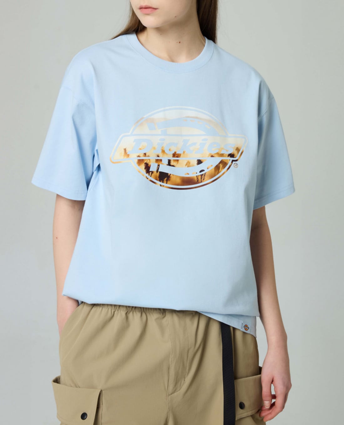 DICKIES - Áo thun unisex cổ tròn tay ngắn Tiered Logo Print