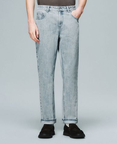  URBAN REVIVO - Quần jeans nam ống đứng hiện đại 