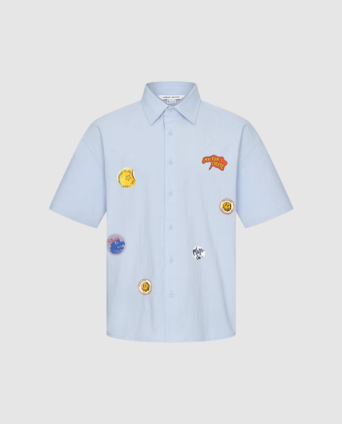 URBAN REVIVO - Áo sơ mi nam cổ bẻ tay ngắn trẻ trung