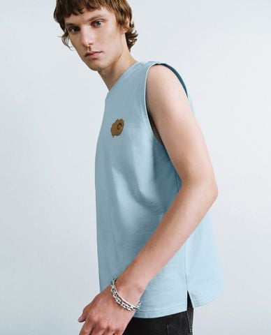  URBAN REVIVO - Áo ba lỗ nam cổ tròn phom suông Embroidered 