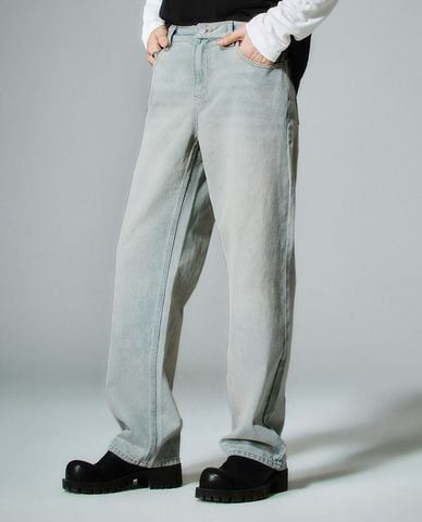  URBAN REVIVO - Quần jeans nam ống rộng thời trang 