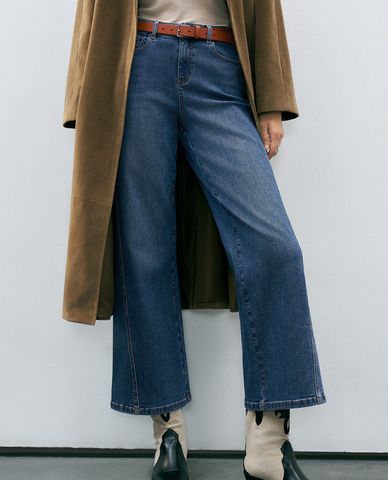  URBAN REVIVO - Quần jeans nữ ống loe thời trang 