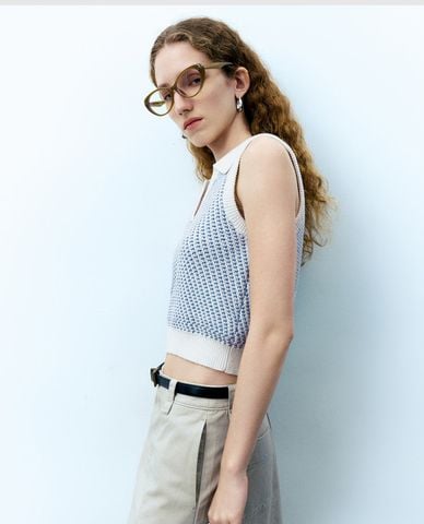  URBAN REVIVO - Áo sát nách nữ cổ bẻ phối màu cá tính 