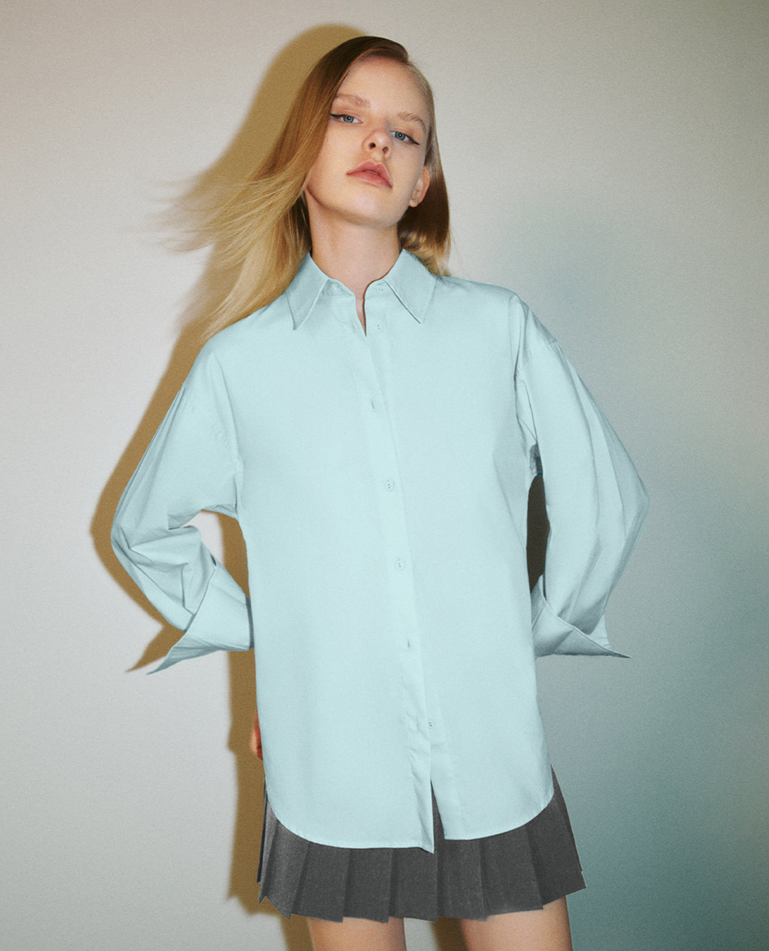 URBAN REVIVO - Áo sơ mi nữ cổ bẻ tay dài Button Up Straight