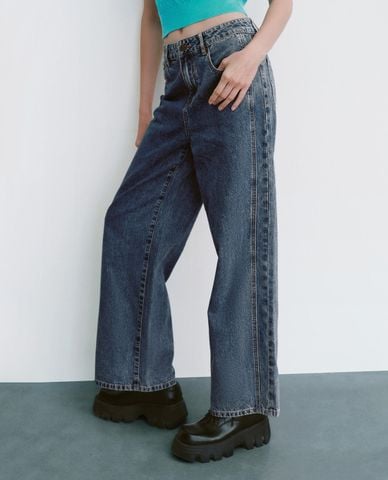  URBAN REVIVO - Quần jeans nữ ống rộng trẻ trung 