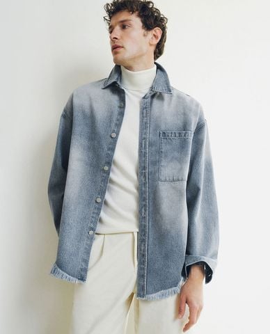  URBAN REVIVO - Áo sơ mi denim nam tay dài thanh lịch 