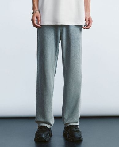  URBAN REVIVO - Quần jeans nam ống đứng hiện đại 