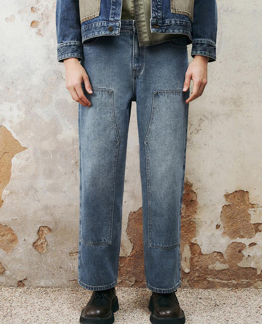 URBAN REVIVO - Quần jeans nam ống đứng cá tính