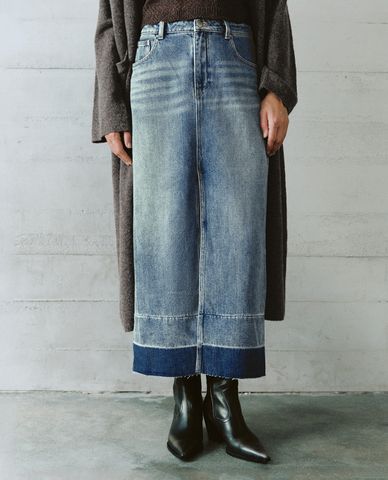  URBAN REVIVO - Chân váy denim midi wash bạc cá tính Regular 