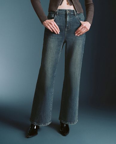  URBAN REVIVO - Quần jean nữ ống loe thanh lịch 