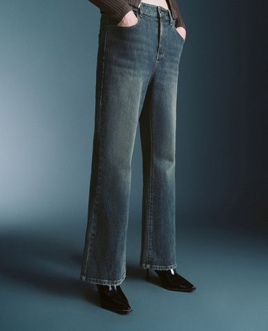  URBAN REVIVO - Quần jean nữ ống loe thanh lịch 