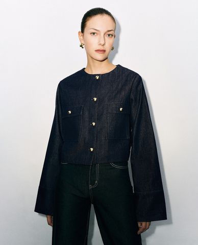  URBAN REVIVO - Áo khoác denim nữ phom croptop Loose 