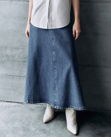  URBAN REVIVO - Chân váy denim midi dáng chữ A 