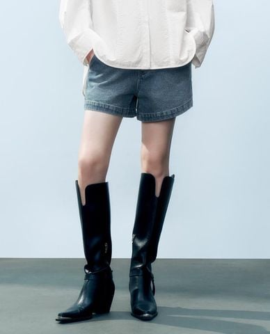  URBAN REVIVO - Quần short jeans nữ thời thượng 