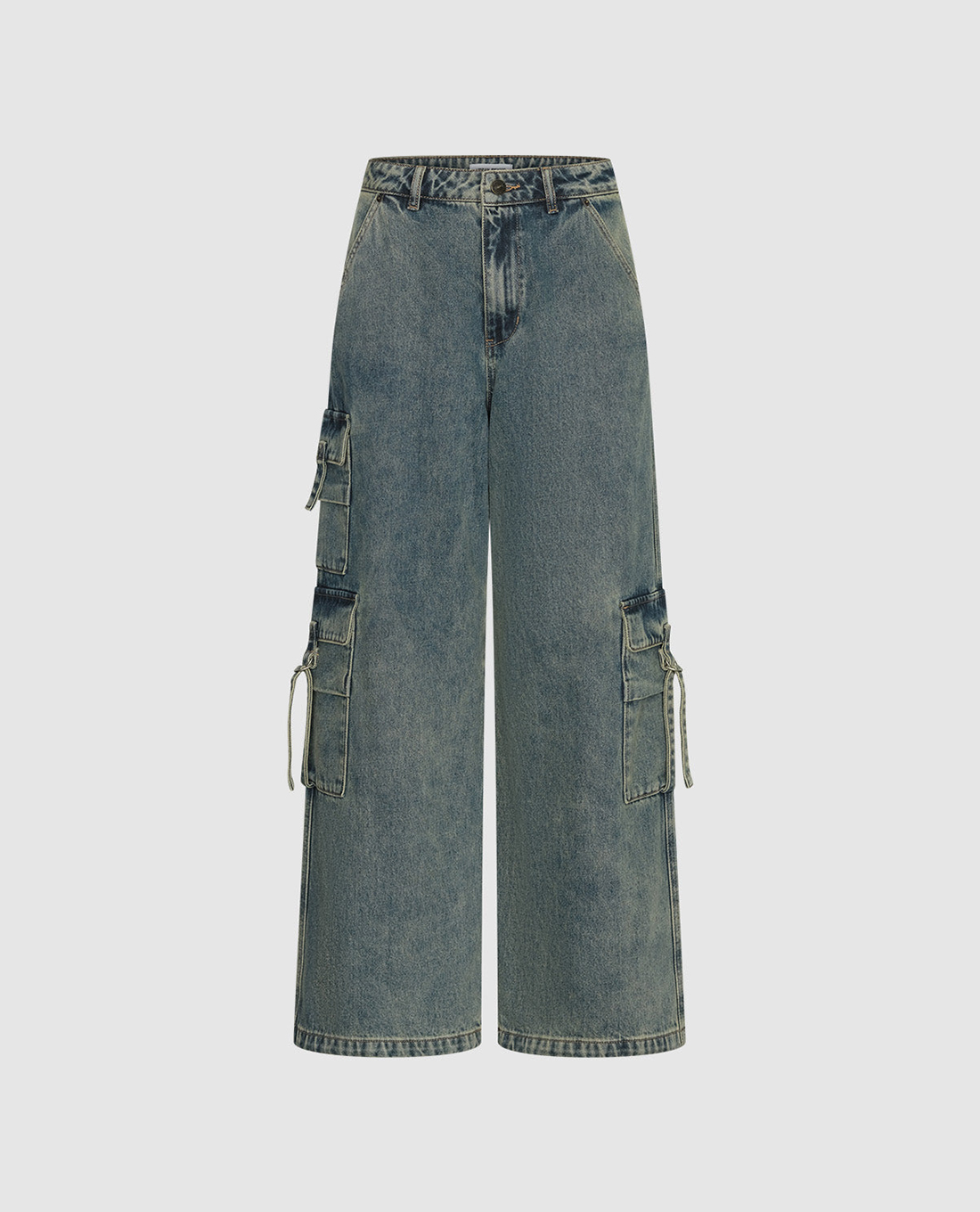 URBAN REVIVO - Quần jeans nữ ống rộng phối túi hộp cá tính