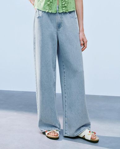  URBAN REVIVO - Quần jeans nữ ống rộng hiện đại 