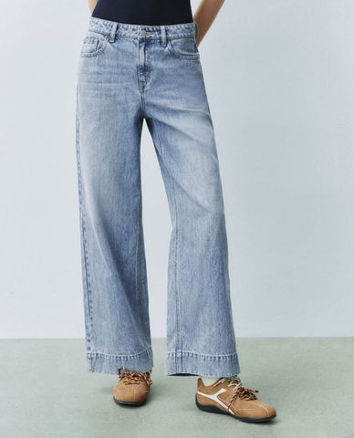  URBAN REVIVO - Quần jeans nữ ống rộng xắn gấu 