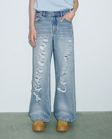  URBAN REVIVO - Quần jeans nữ ống rộng rách vải Ripped 