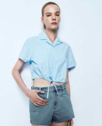  URBAN REVIVO - Áo croptop nữ cổ bẻ tay ngắn hiện đại 