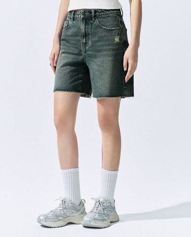  URBAN REVIVO - Quần short jeans nữ ống rộng ngang gối 