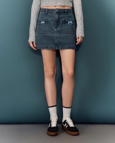  URBAN REVIVO - Chân váy denim mini phối nơ 