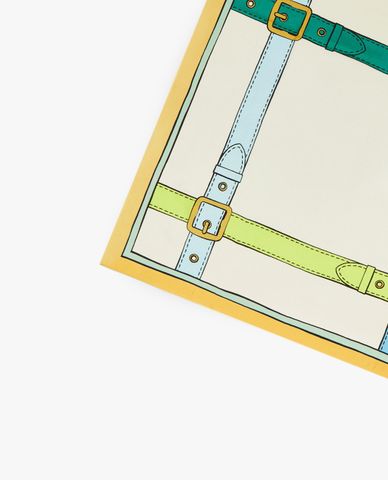  COACH - Khăn choàng nữ phom vuông phối họa tiết thời trang 