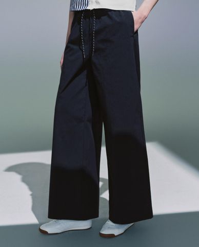  URBAN REVIVO - Quần nữ ống rộng phối dây rút 