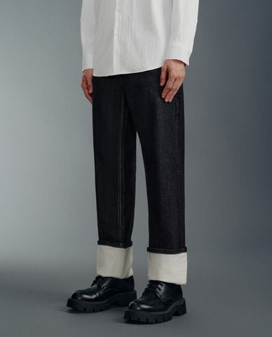  URBAN REVIVO - Quần jeans nam ống đứng xắn gấu Rolled Up Hem Straight 