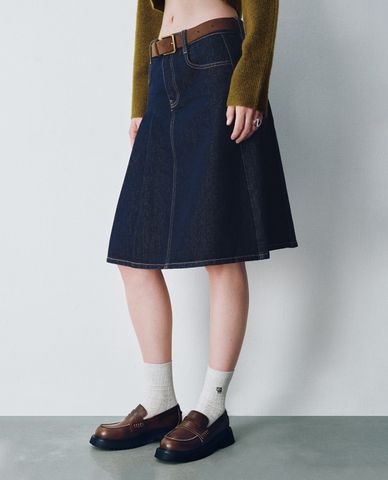  URBAN REVIVO - Chân váy denim midi phối thắt lưng 