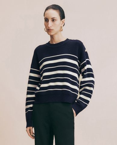  URBAN REVIVO - Áo dệt kim nữ cổ tròn tay dài Loose 