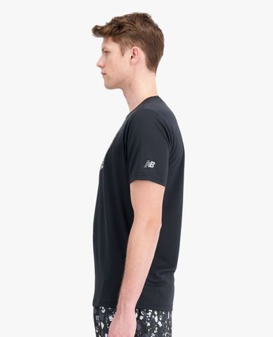  NEW BALANCE - Áo thun thể thao nam cổ tròn tay ngắn Graphic Core Run 