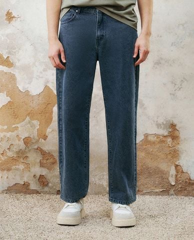  URBAN REVIVO - Quần jeans nam ống đứng Denim 