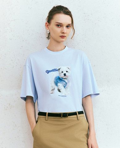  URBAN REVIVO - Áo thun nữ cổ tròn tay ngắn in hình Loose Printed 